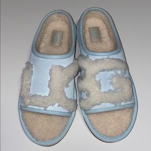 AUTH NWOB UGG SLIDE SLIPPER LIGHT BLUE US6
